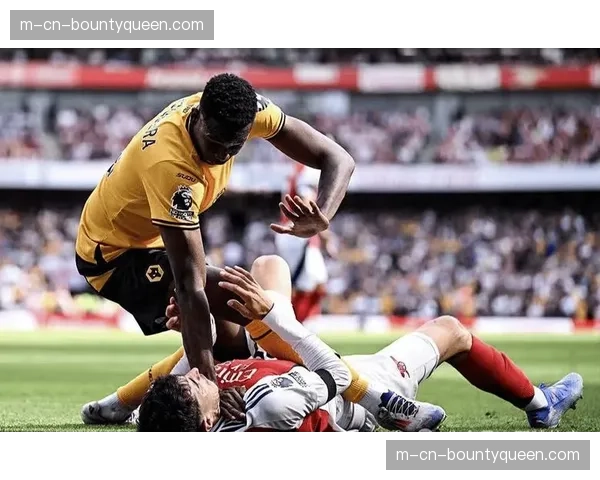 阿森纳3-1客胜拜仁占得先机,萨卡传射建功 阿森纳3-1客胜拜仁占得先机,萨卡传射建功