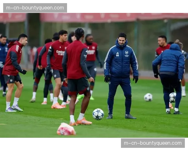 阿森纳抵达米兰备战，萨卡于赛前单独进行恢复性训练